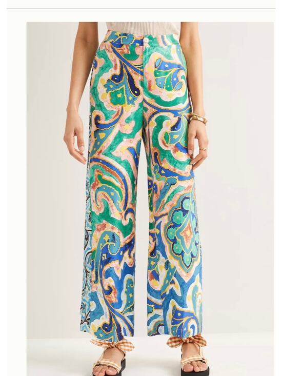 Anthropologie Pants - Anthropologie Maeve Cropped Flare Satin multicolor pants with pockets. Women 69
